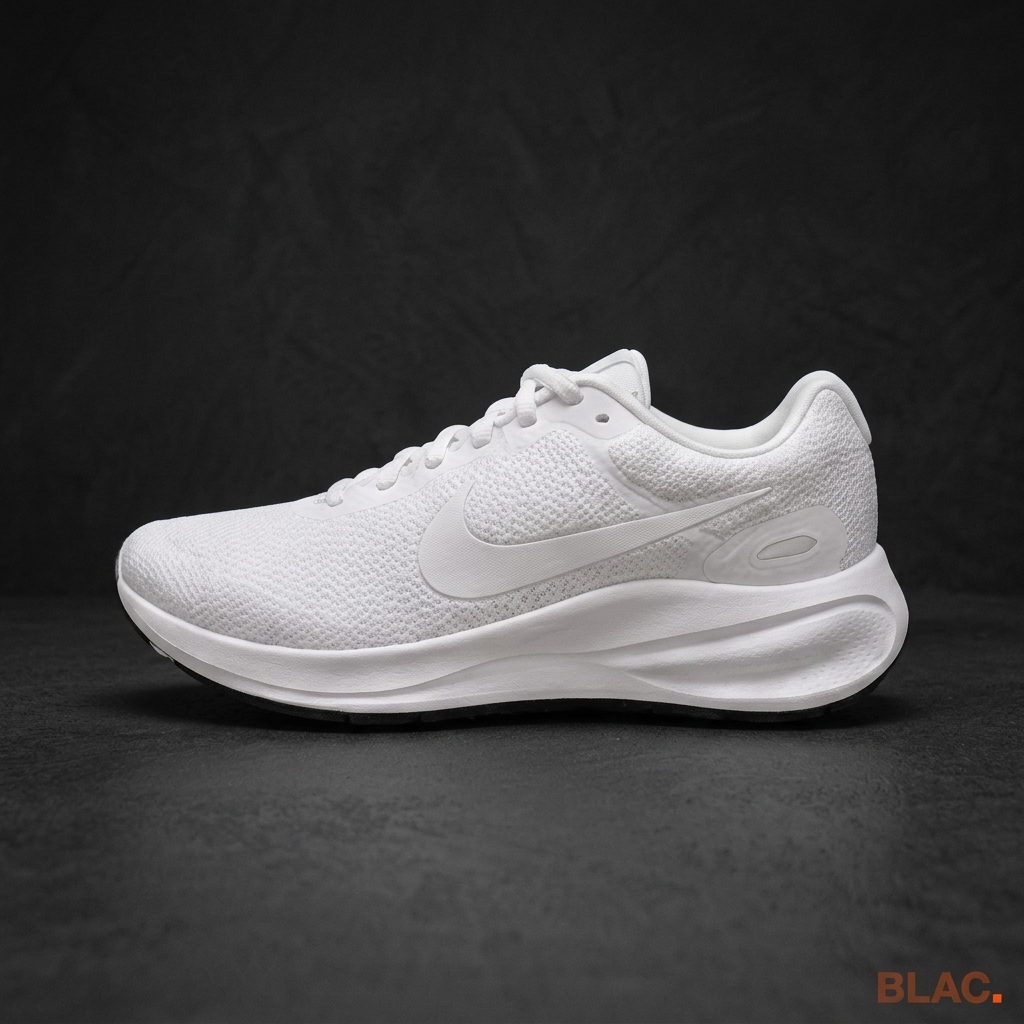 Nike Revolution 7 — Triple White